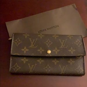 Louis Vuitton Wallet
